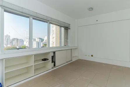 Ponto Comercial para alugar, 28m² no Liberdade, São Paulo