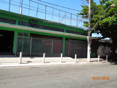 Ponto Comercial para alugar no Comendador Soares, Nova Iguaçu
