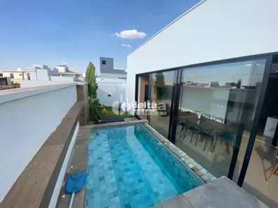 Casa de Condomínio com 4 Quartos à venda, 225m² no Shopping Park, Uberlândia