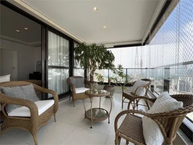 Apartamento com 4 Quartos à venda, 220m² no Sumaré, São Paulo
