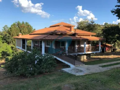 Fazenda/Sítio com 3 Quartos à venda, 420m² no Jardim Maracanã, Atibaia