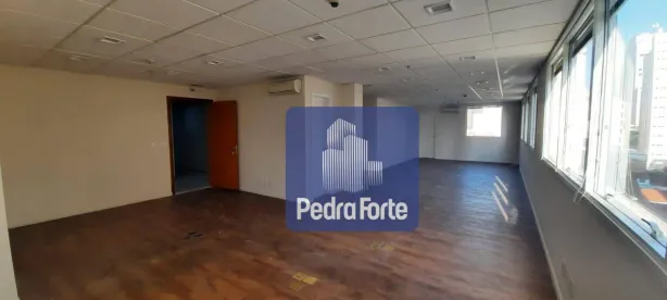 Sala Comercial para alugar, 325m² no Consolação, São Paulo