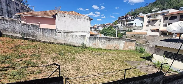 Lote/Terreno à venda, 420m² no Vale do Ipê, Juiz de Fora