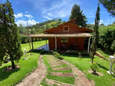 Fazenda/Sítio com 3 Quartos à venda, 2000m² no , Sapucaí-Mirim
