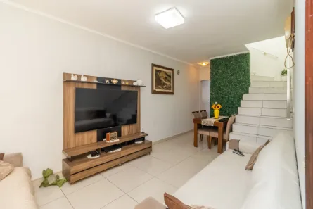 Casa com 3 Quartos à venda, 176m² no Vila Cavaton, São Paulo