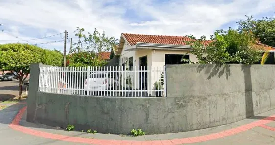Casa com 5 Quartos à venda, 180m² no Conjunto Cafezal 1, Londrina