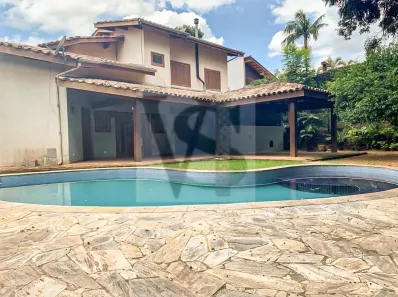 Casa de Condomínio com 4 Quartos à venda, 365m² no Caraguatá, Mairiporã