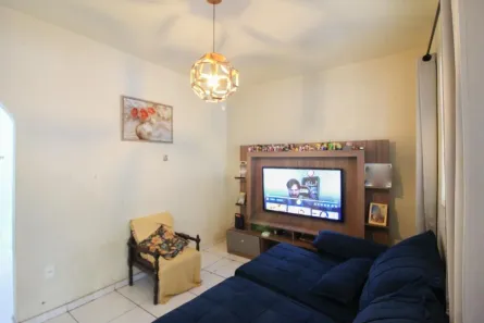 Casa com 3 Quartos à venda, 80m² no Santa Terezinha, Belo Horizonte
