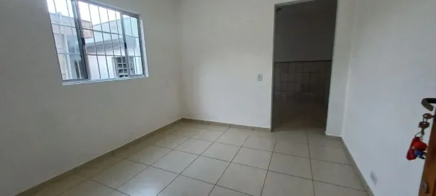 Casa com 1 Quarto para alugar, 38m² no Jardim Maria Duarte, São Paulo