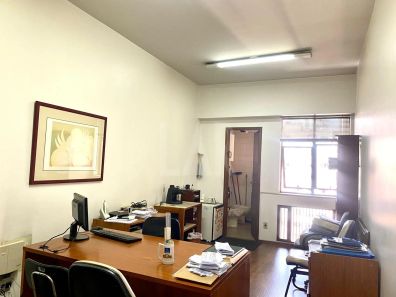 Sala Comercial à venda, 83m² no Lourdes, Belo Horizonte