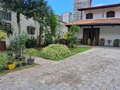 Sobrado com 4 Quartos à venda, 200m² no Canto do Forte, Praia Grande