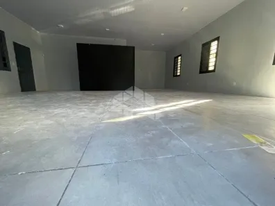 Ponto Comercial para alugar, 80m² no Centro, Santa Maria