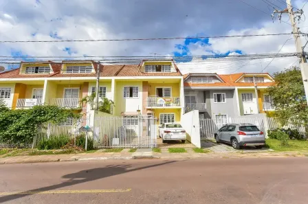 Sobrado com 3 Quartos à venda, 108m² no Boqueirão, Curitiba