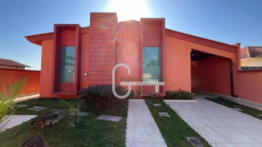Casa de Condomínio com 3 Quartos à venda, 214m² no Balneário Stella Maris, Peruíbe