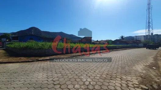 Lote/Terreno à venda, 1800m² no Martim de Sá, Caraguatatuba