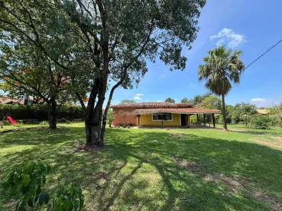 Fazenda/Sítio com 4 Quartos à venda, 150m² no Santo Antônio, Holambra