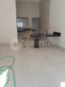 Casa com 2 Quartos à venda, 63m² no Novo Mundo, Uberlândia