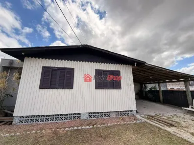 Casa com 3 Quartos para alugar, 70m² no Lagoão, Araranguá