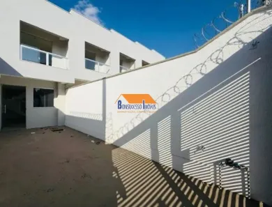 Casa com 2 Quartos à venda, 65m² no Floramar, Belo Horizonte