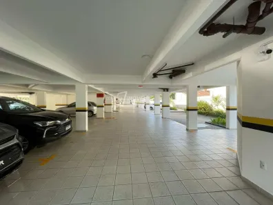 Apartamento com 2 Quartos à venda, 67m² no Jurerê, Florianópolis