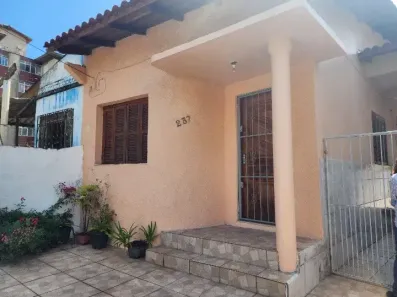 Casa com 2 Quartos à venda, 47m² no Santo Antônio, Porto Alegre