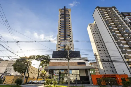 Apartamento com 2 Quartos à venda, 80m² no Centro, Curitiba