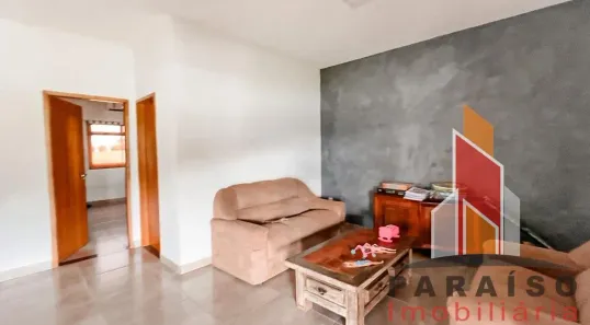 Fazenda/Sítio com 3 Quartos à venda, 340m² no Centro, Araguari