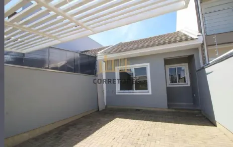 Sobrado com 2 Quartos para alugar, 80m² no Igara, Canoas