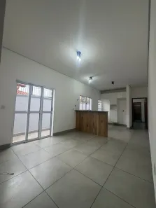 Casa com 2 Quartos para alugar, 100m² no Jardim Planalto, Jaguariúna
