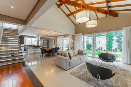Casa de Condomínio com 3 Quartos à venda, 322m² no Campo Comprido, Curitiba