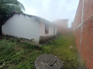 Casa com 2 Quartos à venda, 53m² no Jereissati, Maracanaú