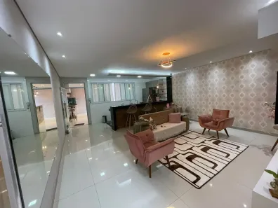 Casa com 3 Quartos à venda, 180m² no Santa Amélia, Belo Horizonte