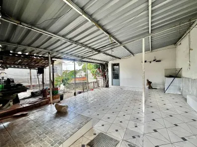 Casa com 3 Quartos para alugar, 150m² no Jaqueline, Belo Horizonte