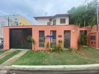 Casa com 4 Quartos à venda, 323m² no Tirol (Barreiro), Belo Horizonte