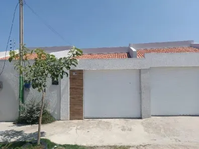 Casa com 3 Quartos à venda, 153m² no Queimadas, Horizonte