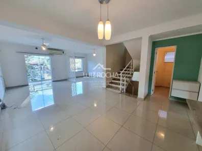 Casa de Condomínio com 4 Quartos à venda, 247m² no Jardim das Flores, Cotia
