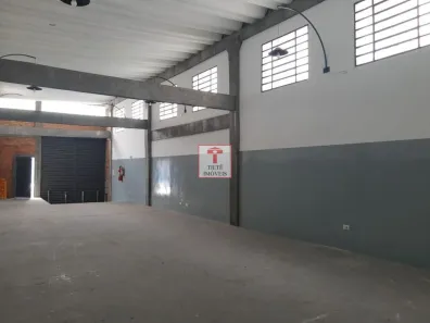 Galpão/Depósito/Armazém para alugar, 250m² no Vila Endres, Guarulhos
