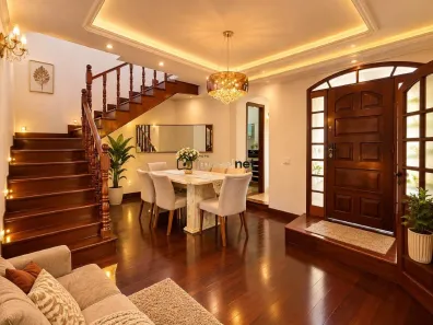 Casa com 7 Quartos à venda, 345m² no Planalto, Belo Horizonte