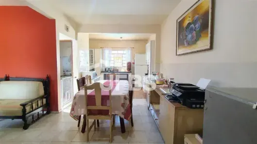 Sobrado com 3 Quartos à venda, 209m² no Cidade Jardim, Uberlândia