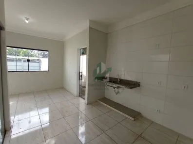 Casa com 2 Quartos para alugar, 55m² no Jardim Novo II, Mogi Guaçu
