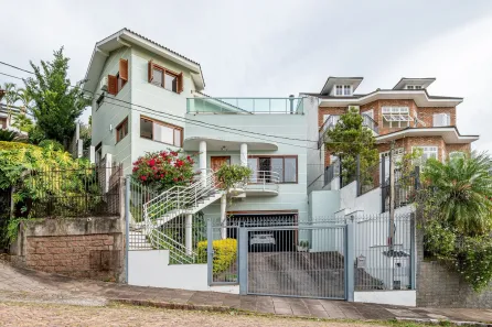 Casa com 3 Quartos à venda, 279m² no Teresópolis, Porto Alegre