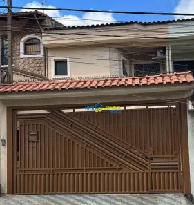 Sobrado com 4 Quartos à venda, 200m² no Vila Camilópolis, Santo André