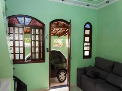 Sobrado com 4 Quartos à venda, 220m² no Demarchi, São Bernardo do Campo