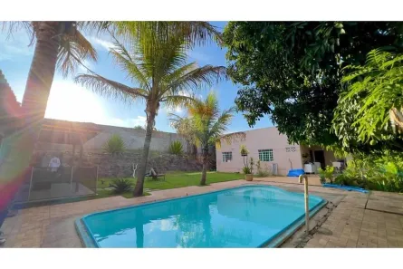 Casa com 5 Quartos à venda, 300m² no Setor Habitacional Arniqueira, Brasília