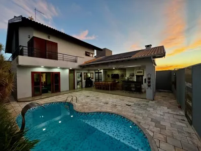 Casa de Condomínio com 3 Quartos à venda, 294m² no Vila Aviação, Bauru