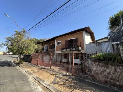 Casa com 3 Quartos à venda, 250m² no Vila Santo Antônio, Americana