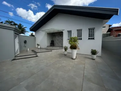 Casa com 3 Quartos à venda, 165m² no Vila Santa Maria, Americana