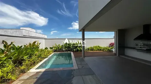 Casa de Condomínio com 3 Quartos à venda, 306m² no Gávea, Uberlândia