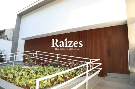 Imóvel Comercial com 3 Quartos para alugar, 250m² no Vigilato Pereira, Uberlândia
