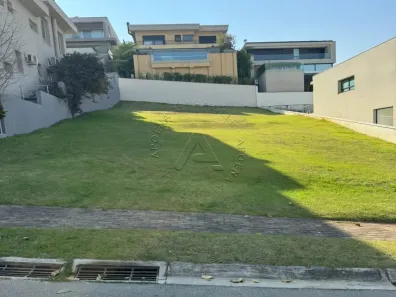 Lote/Terreno à venda, 500m² no Tamboré, Santana de Parnaíba